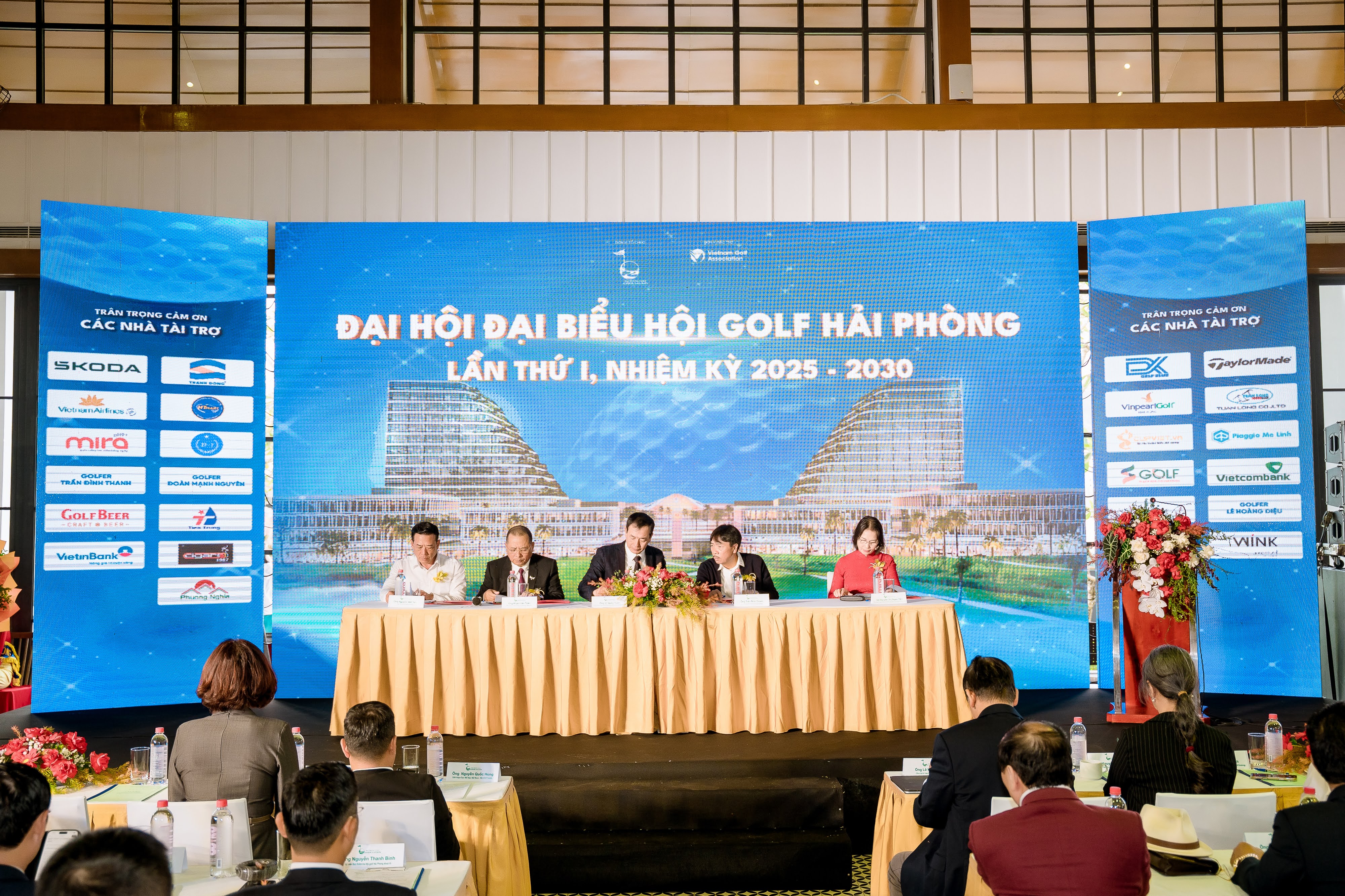 HỘI GOLF HẢI PHÒNG RA MẮT BAN CHẤP HÀNH NHIỆM KỲ 2025–2030  VÀ TỔ CHỨC THÀNH CÔNG GIẢI VÔ ĐỊCH HỘI GOLF HẢI PHÒNG 2025